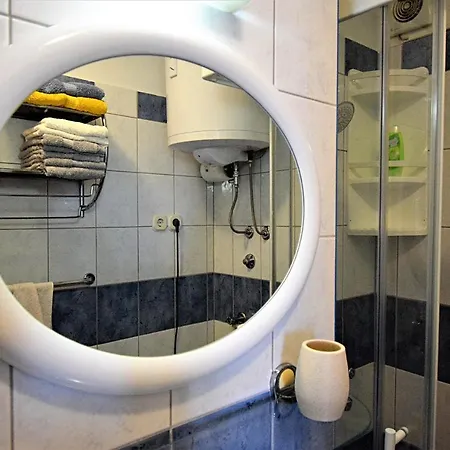 Corner Apartament