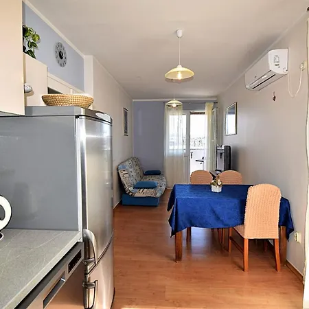 Corner Apartament