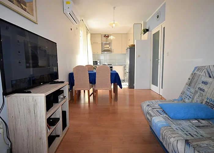 דירה Corner
